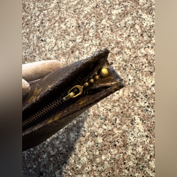 Louis Vuitton Monogram Pouch Purse/vintage preowned - Picture 7 of 11